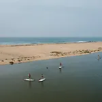 호텔 Noah Surf House Portugal 산타 크루즈