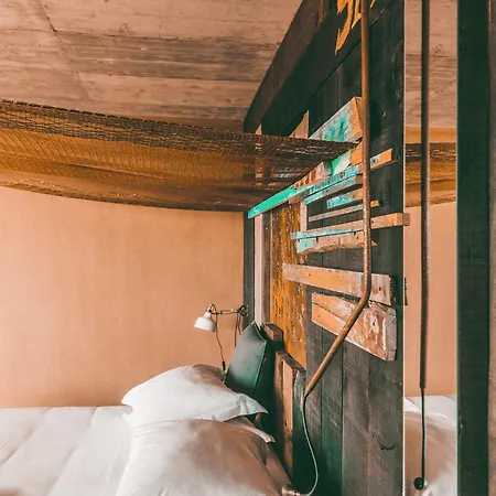 Noah Surf House Portugal 酒店 圣克鲁斯