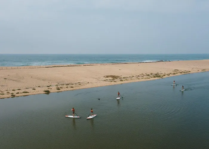 Hotel Noah Surf House Portugal Santa Cruz (Oeste)